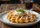 Waffle de vinho branco servido