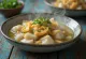 Sujebi de Peixe, massa e filé de peixe em caldo rico
