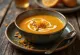 Creme de abóbora com laranja servido