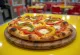 Pizza de pimentão recém-assada